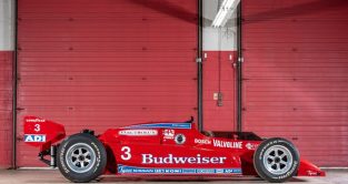 1984年Mario Andretti IndyCar(图片由RM Sotheby’s提供)