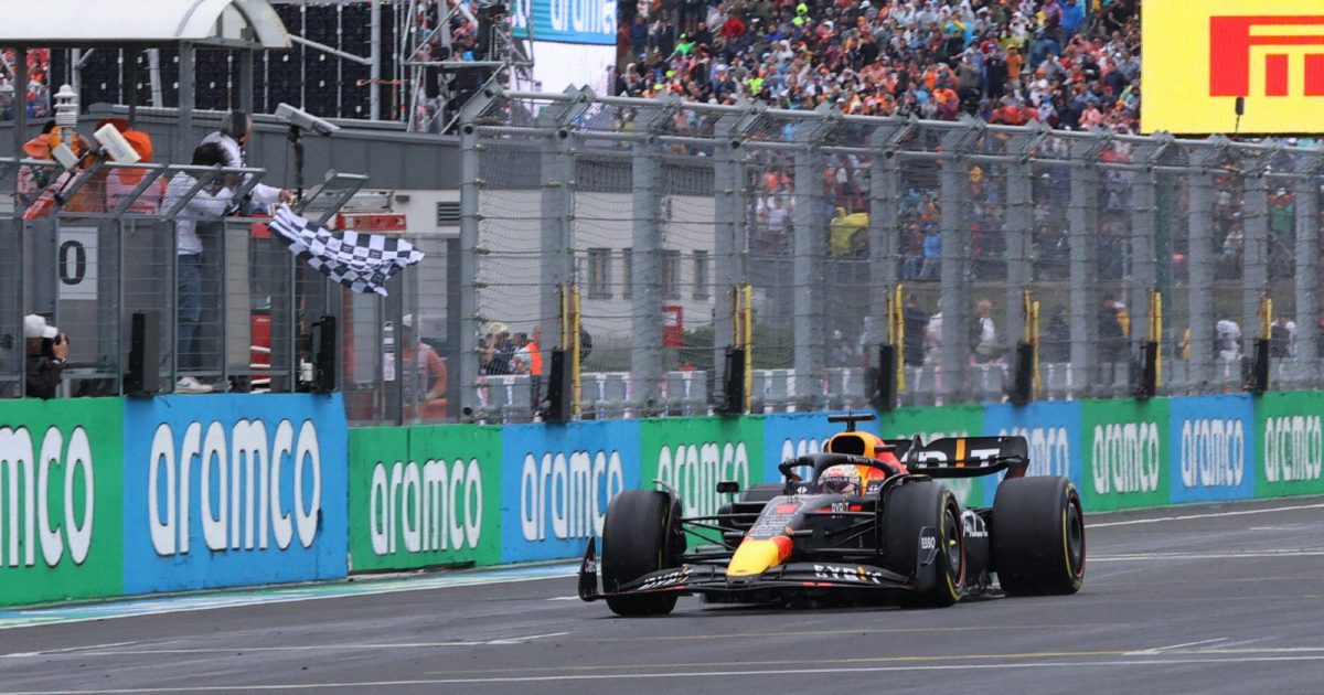 红牛车队的Max Verstappen赢得匈牙利大奖赛。布达佩斯,2022年7月。