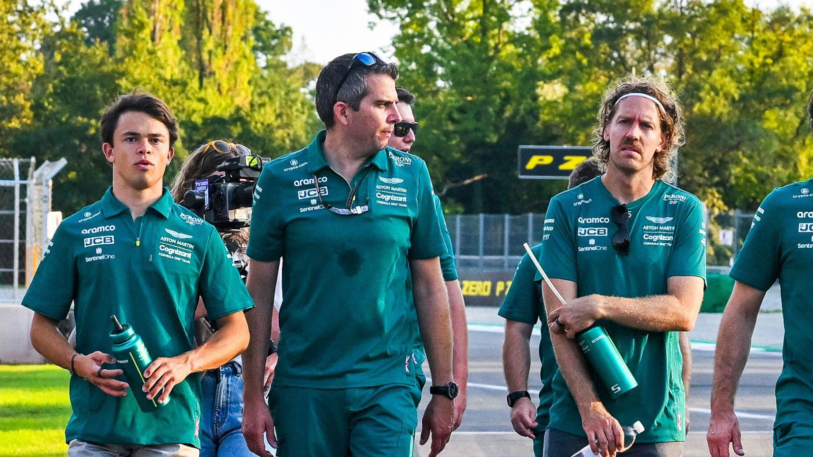 Sebastian Vettel walking the track with Nyck de Vries. Italy September 2022
