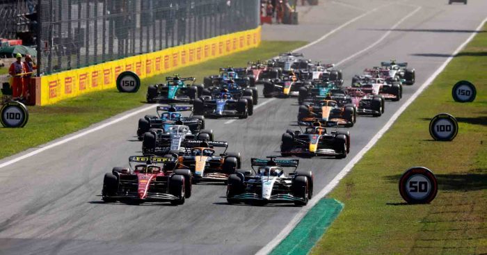 The drivers go to the first corner. Monza September 2022.