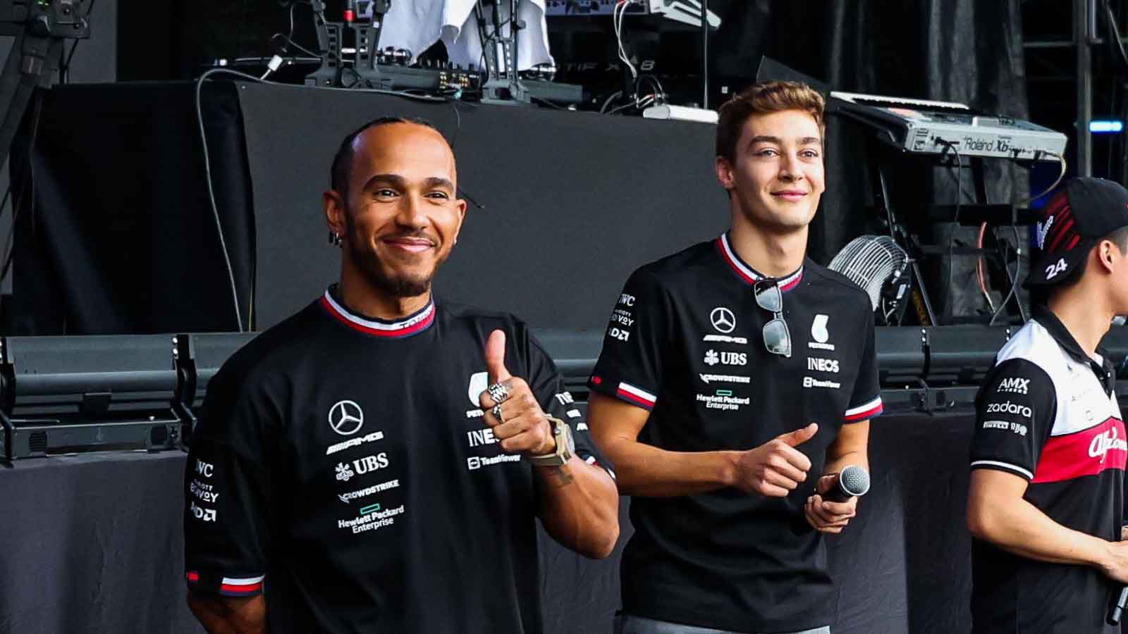 Lewis Hamilton et George Russel.  Singapour octobre 2022.