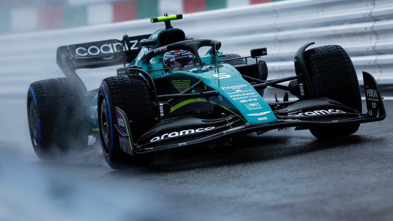 Sebastian Vettel au volant à Suzuka.  Suzuka, octobre 2022.