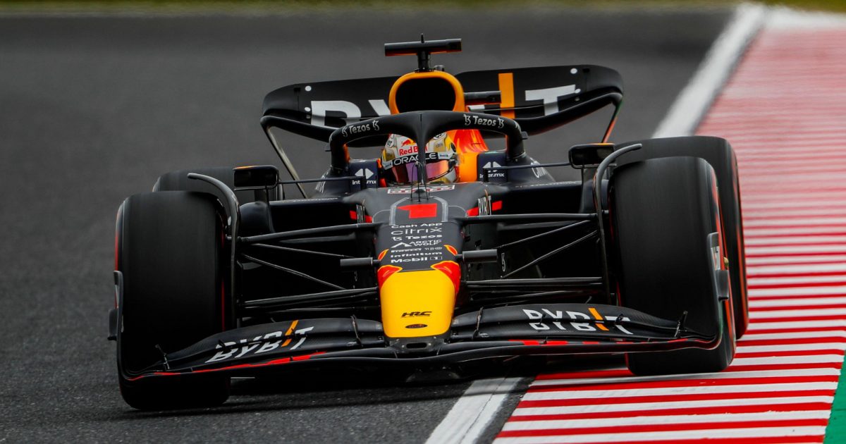 Max Verstappen完成了一个圈速。2022年10月日本
