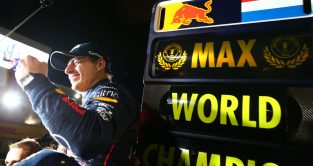 Max Verstappen获得2022年F1世界冠军。2022年10月日本