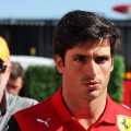 Carlos Sainz staying tight-lipped after Vasseur chat and first sight of 2023 Ferrari