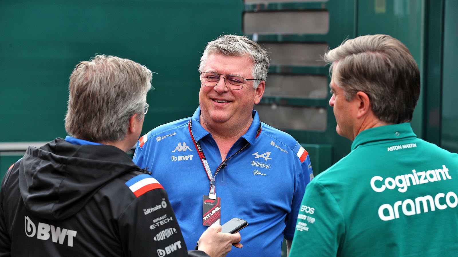 Pat Fry in discussions at the Austrian Grand Prix. July 2022