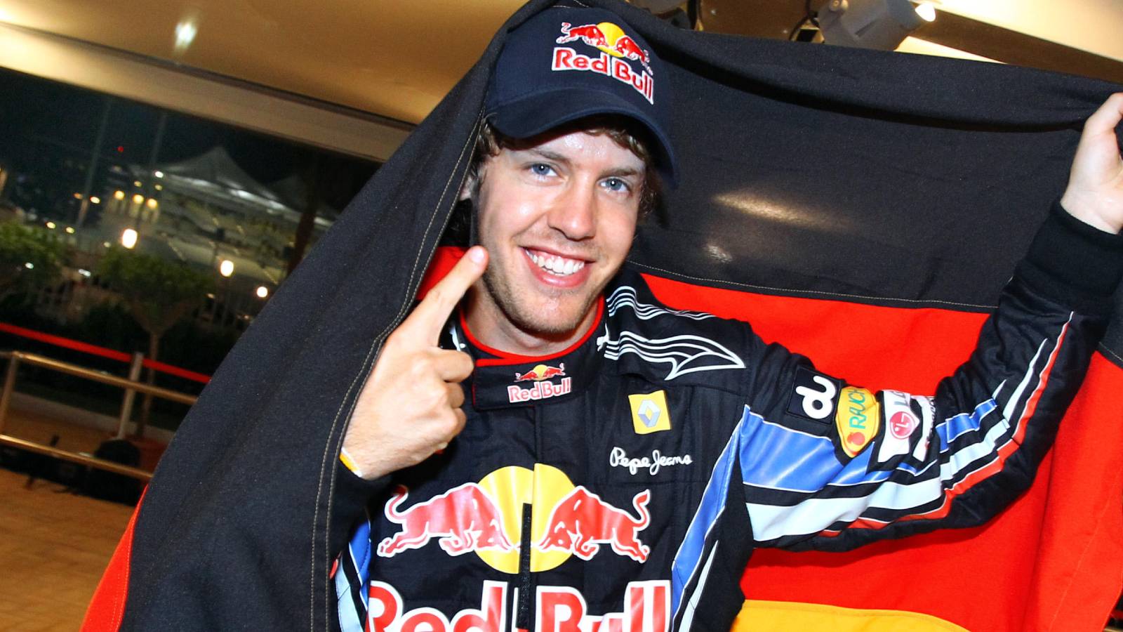 Sebastian Vettel, Red Bull, celebrates his first F1 title. Abu Dhabi, November 2010.