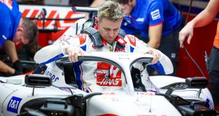 Haas' Nico Hulkenberg during Abu Dhabi testing, November 2022.