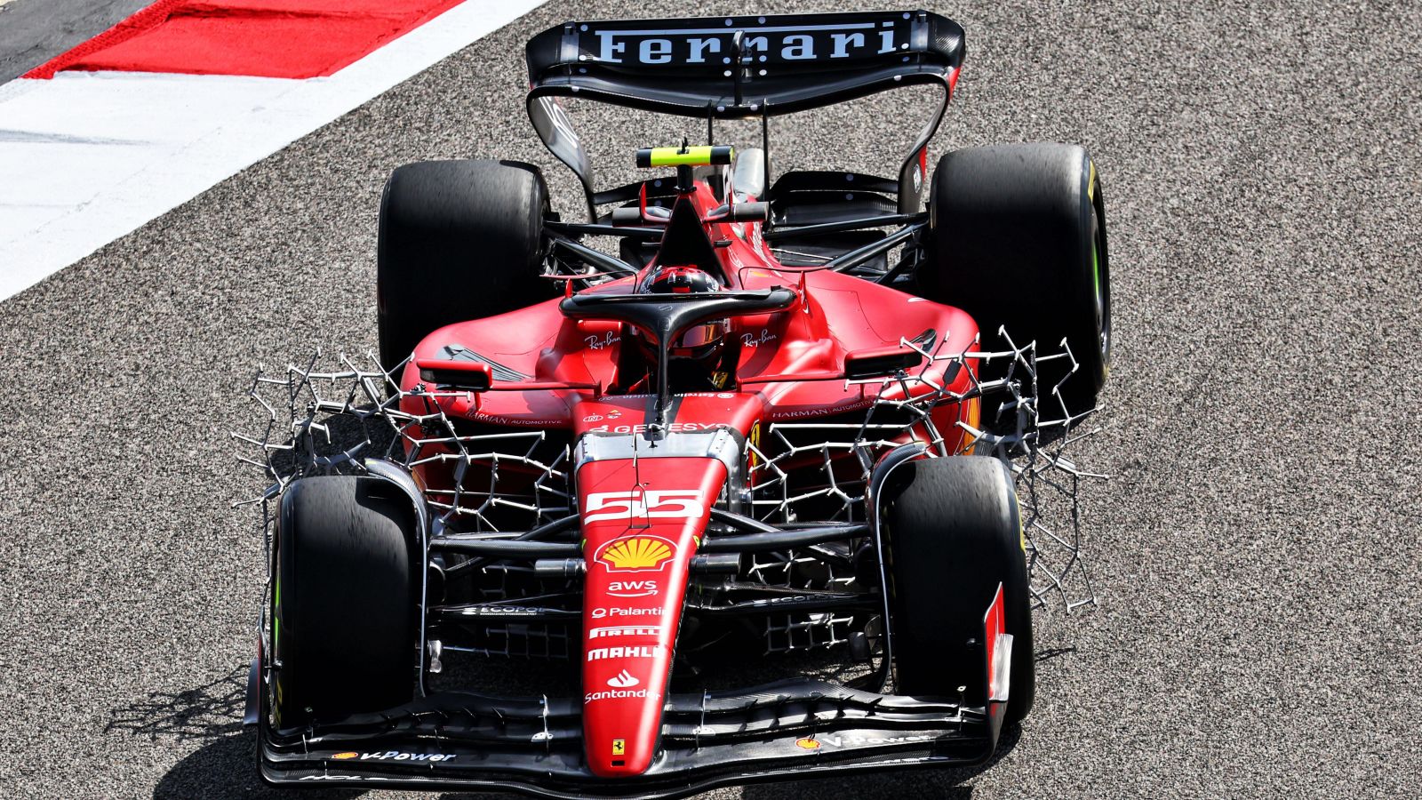 Carlos Sainz drives the Ferrari SF-23. Bahrain, February 2023.