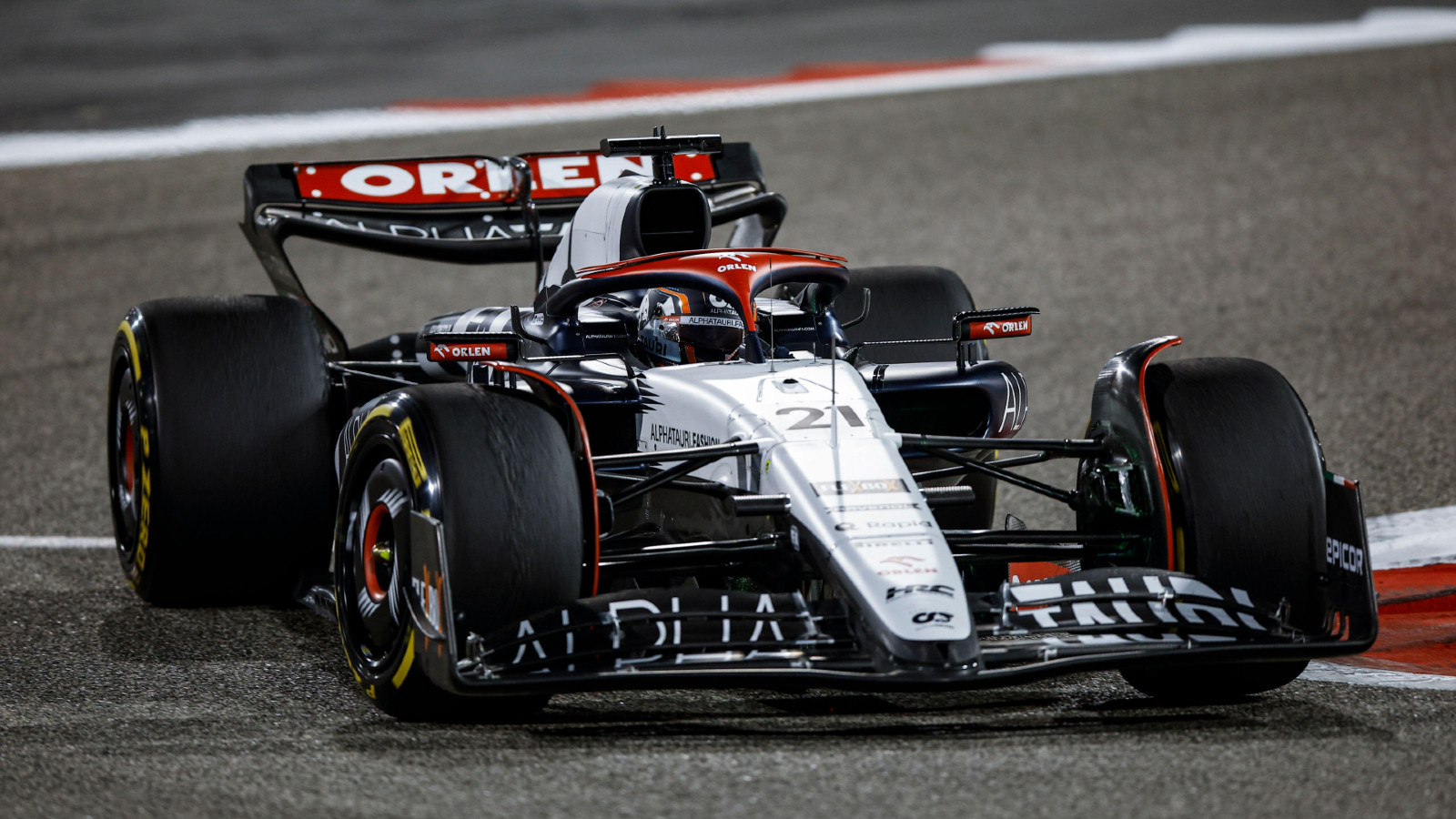 Nyck De Vries Dismisses Rookie Status As AlphaTauri Highlight Wake Up   Alpha Tauri Nyck De Vries Testing Bahrain Planet F1 