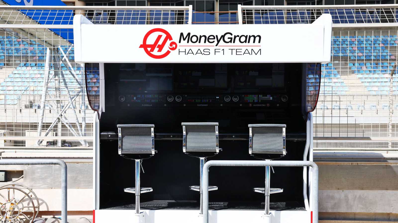 The new Haas pit wall. Bahrain February 2023.