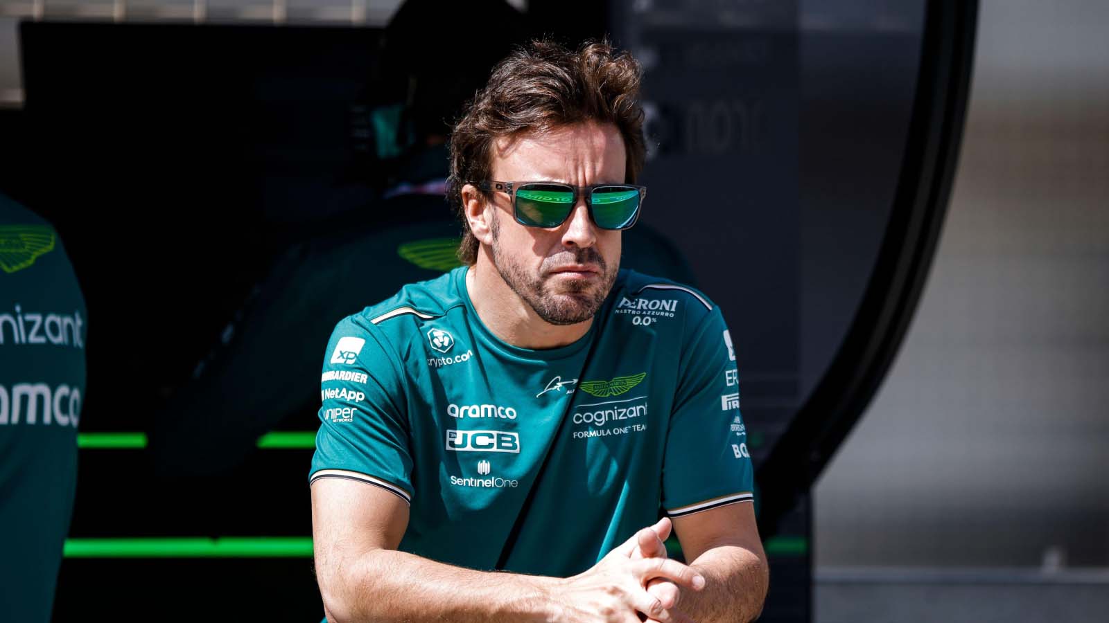 Fernando Alonso signs to Aston Martin for 2023 on multi-year contract