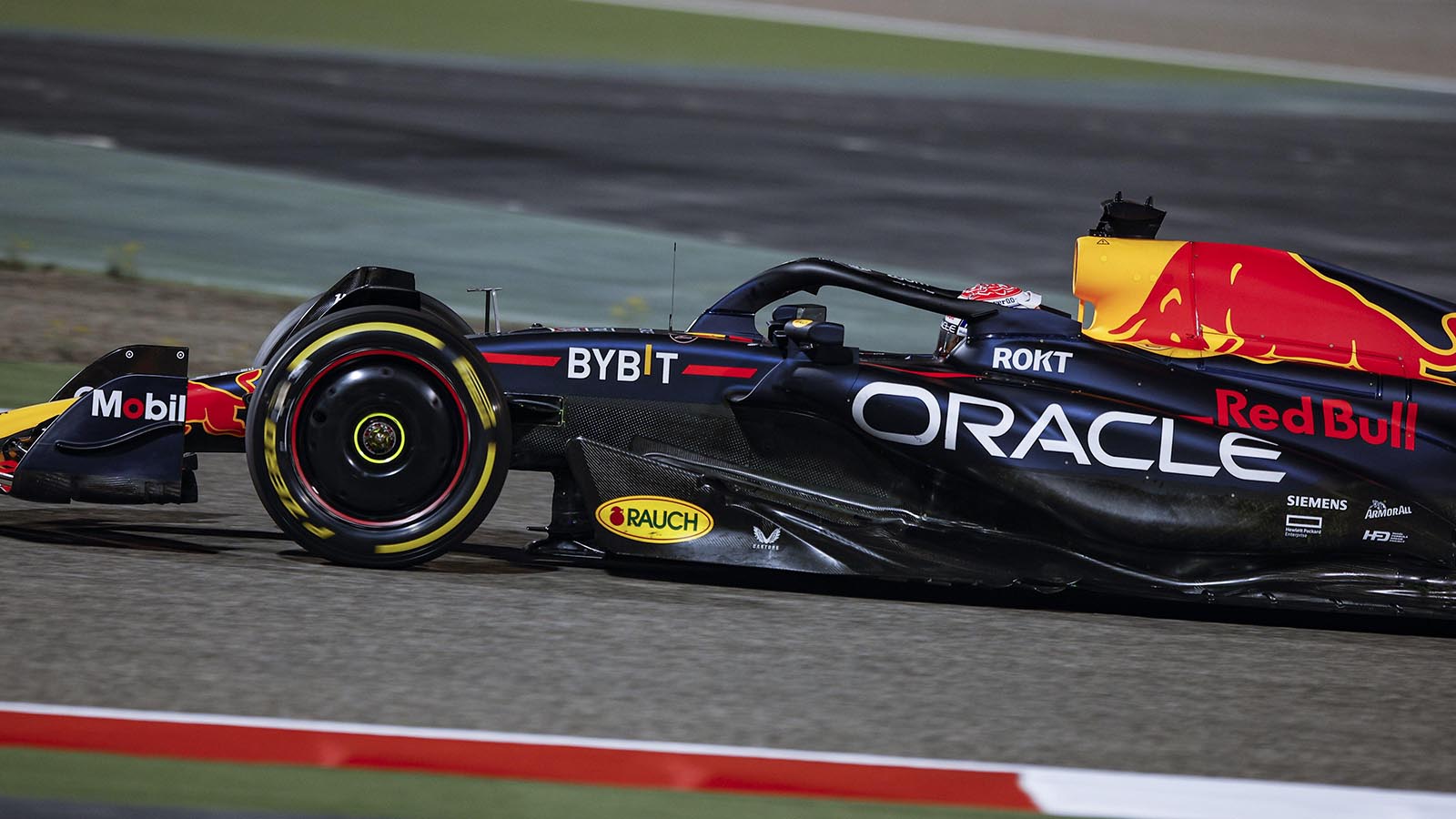 Max Verstappen驾驶RB19。巴林，2023年2月