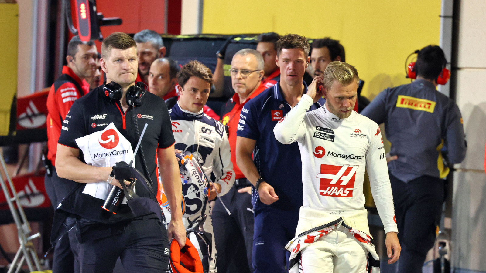 Kevin Magnussen walking down the pit lane after qualifying exit. Bahrain March 2023