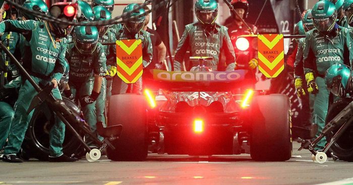 Fernando Alonso pits, rear jackman. Saudi Arabia March 2023