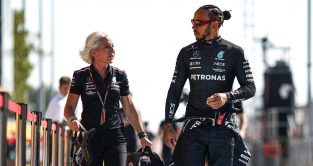Lewis Hamilton with trainer Angela Cullen. Bahrain March 2023.