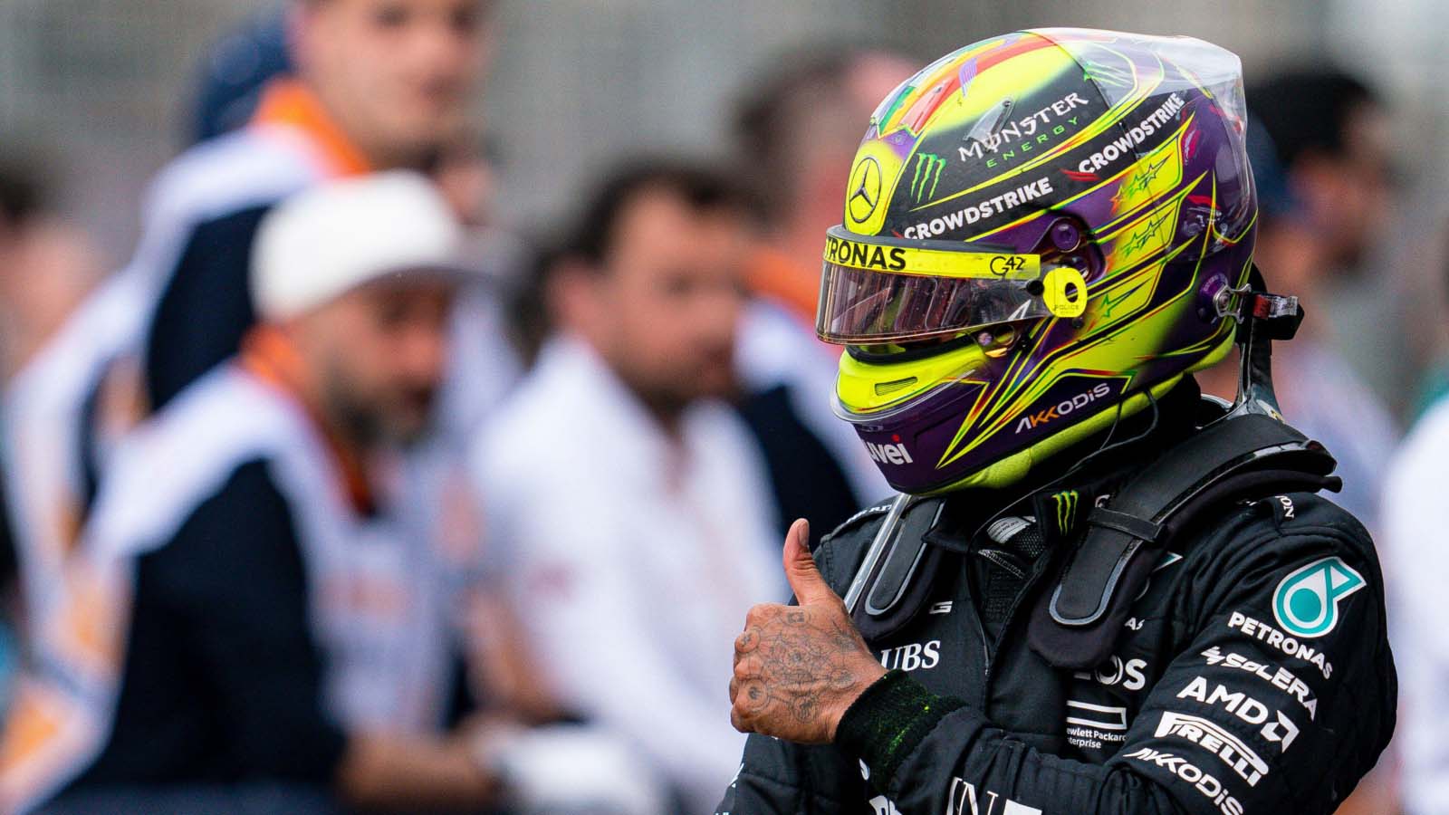 Lewis Hamilton gives a thumbs-up after the race. Baku April 2023.