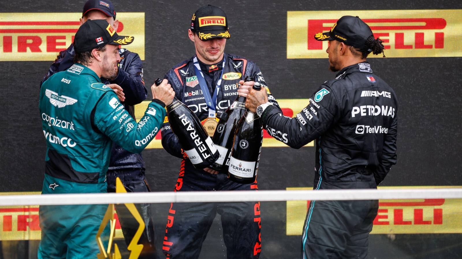 费尔南多·阿隆索,Max Verstappen and Lewis Hamilton on the podium. Canada, June 2023.