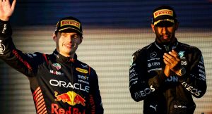 Jacques Villeneuve's Shock Lewis Hamilton Claim In Max Verstappen ...