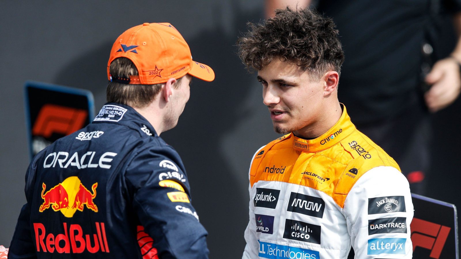 Max Verstappen Speaking With Lando Norris After Qualifying Planetf1 1600x900 