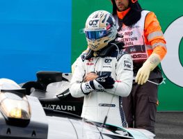 Nico Rosberg’s guess at Red Bull consequence for Daniel Ricciardo hand injury