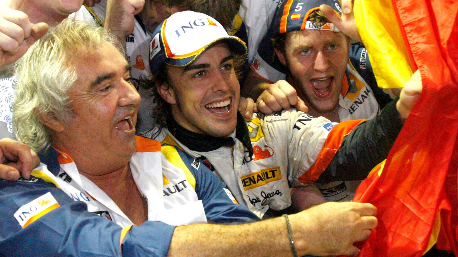 马萨称阿隆索已经完全知道ledge of Crashgate setup at 2008 Singapore Grand Prix.