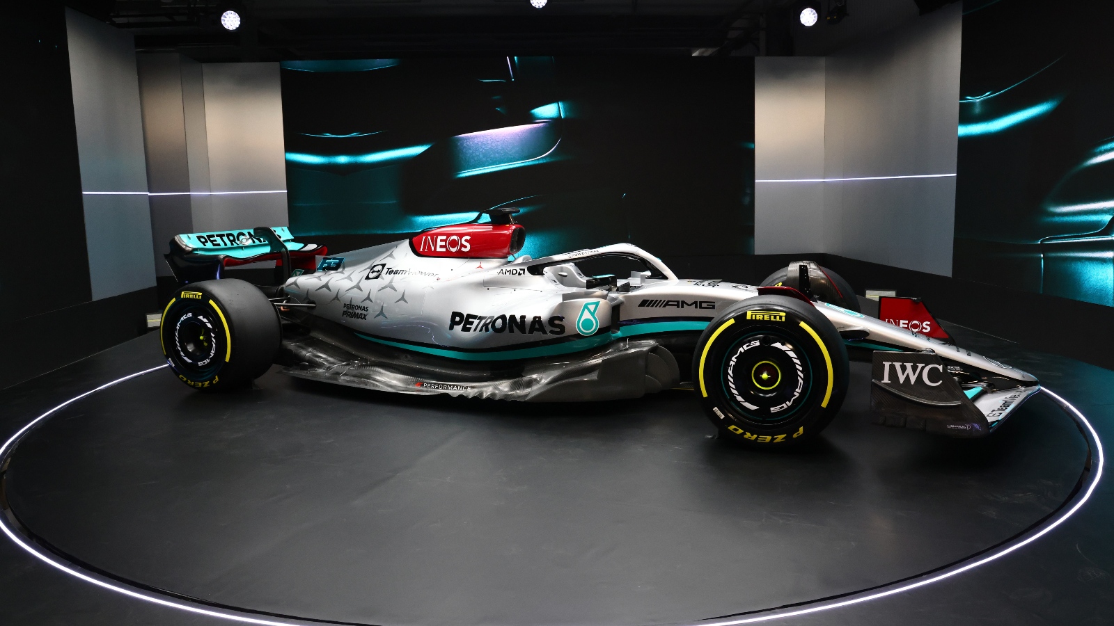 The 2022 Mercedes F1 Car Is a Silver Arrow Once More