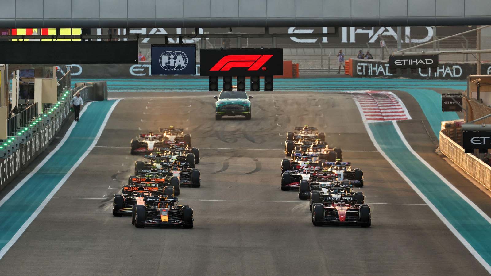 5 crazy starts to F1 races