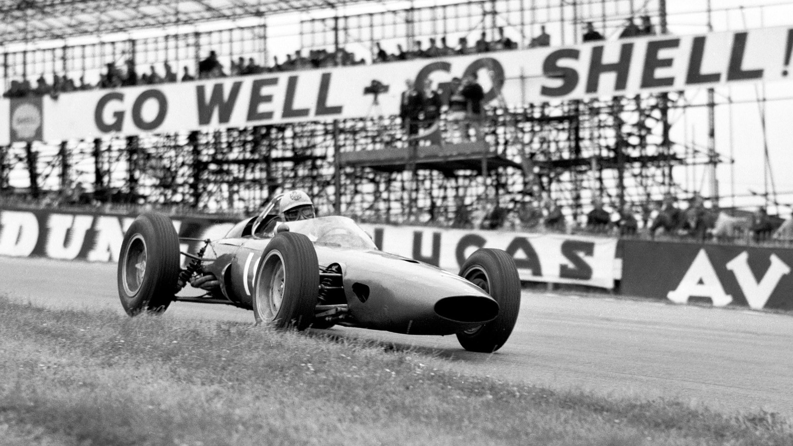 Giancarlo Baghetti racing for Ferrari in 1961.