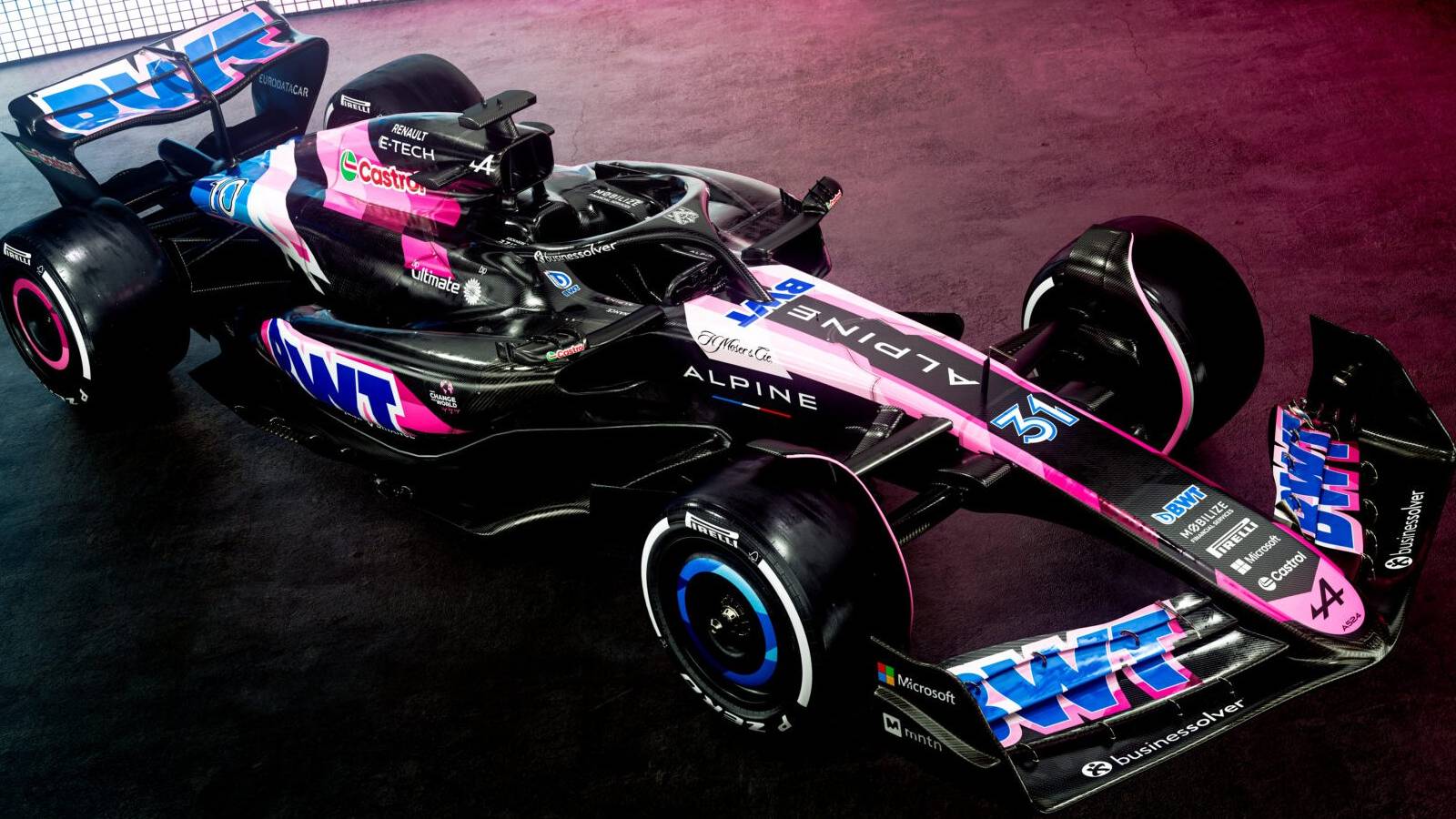 The pink-inspired Alpine A524 livery.