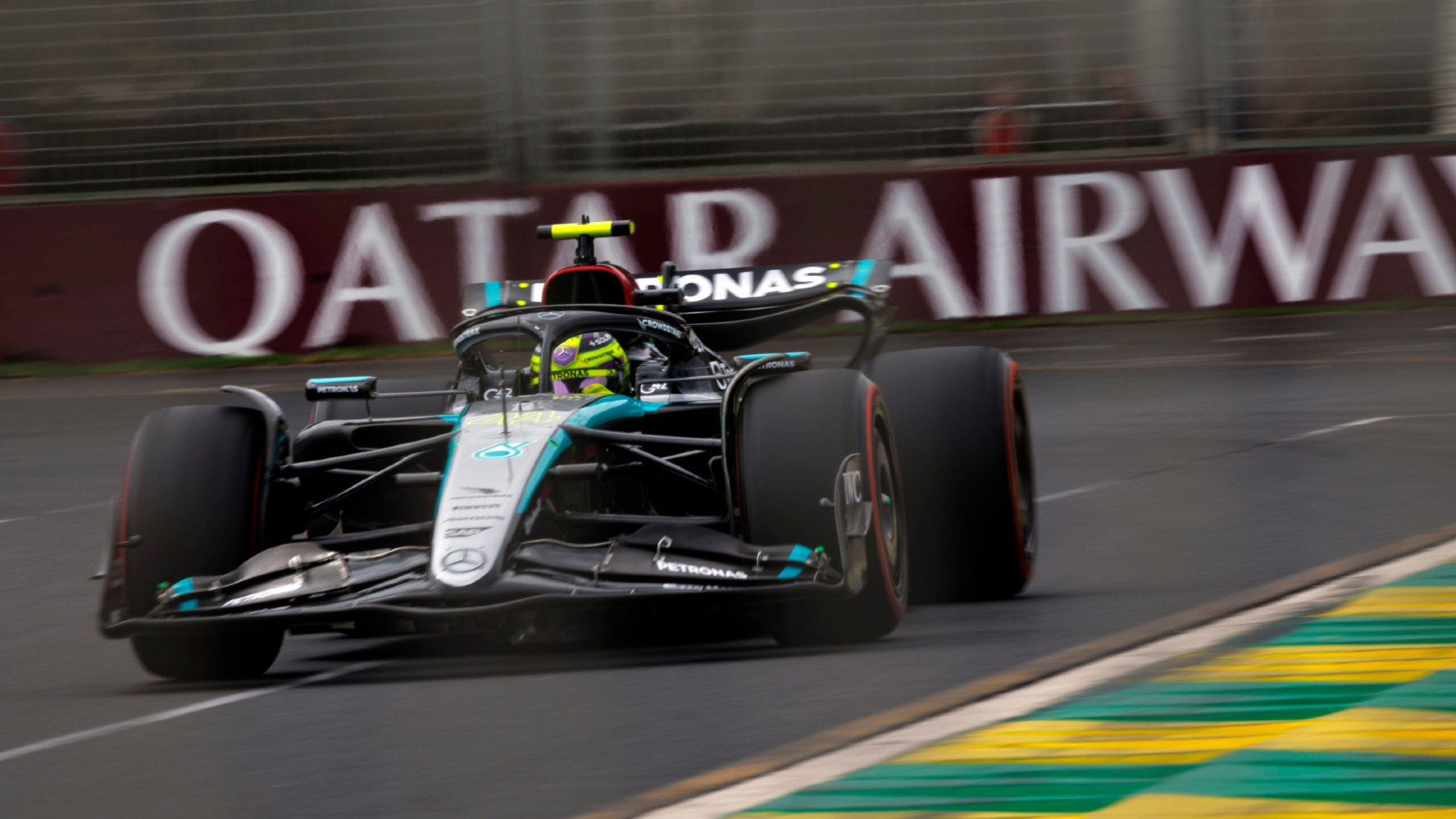 Damon Hill reveals 'disconnected' and 'misleading' theory on Mercedes F1  struggles