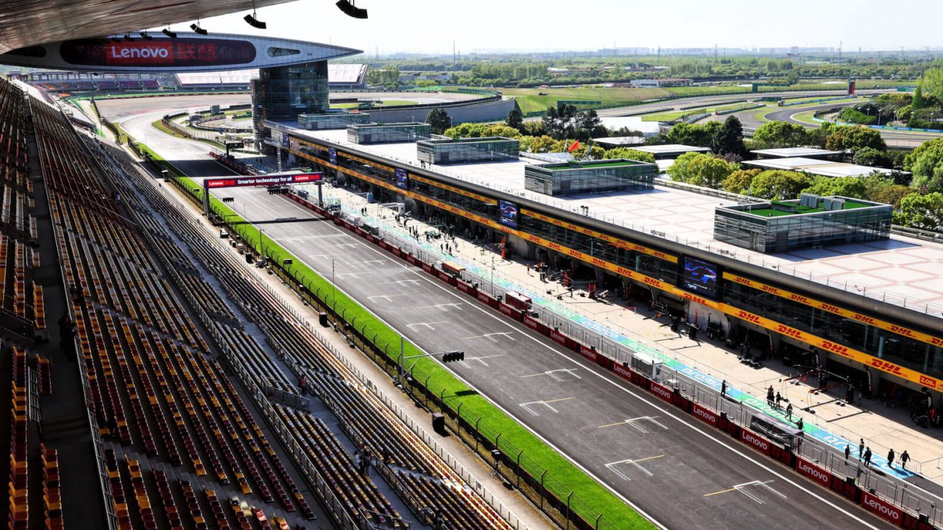 Shiny black track in Shanghai
