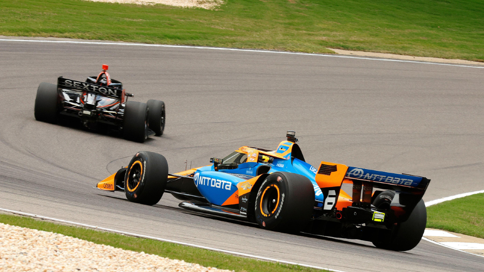 Ex-Lewis Hamilton engineer highlights sidelined champion who ‘deserves’ F1 seat