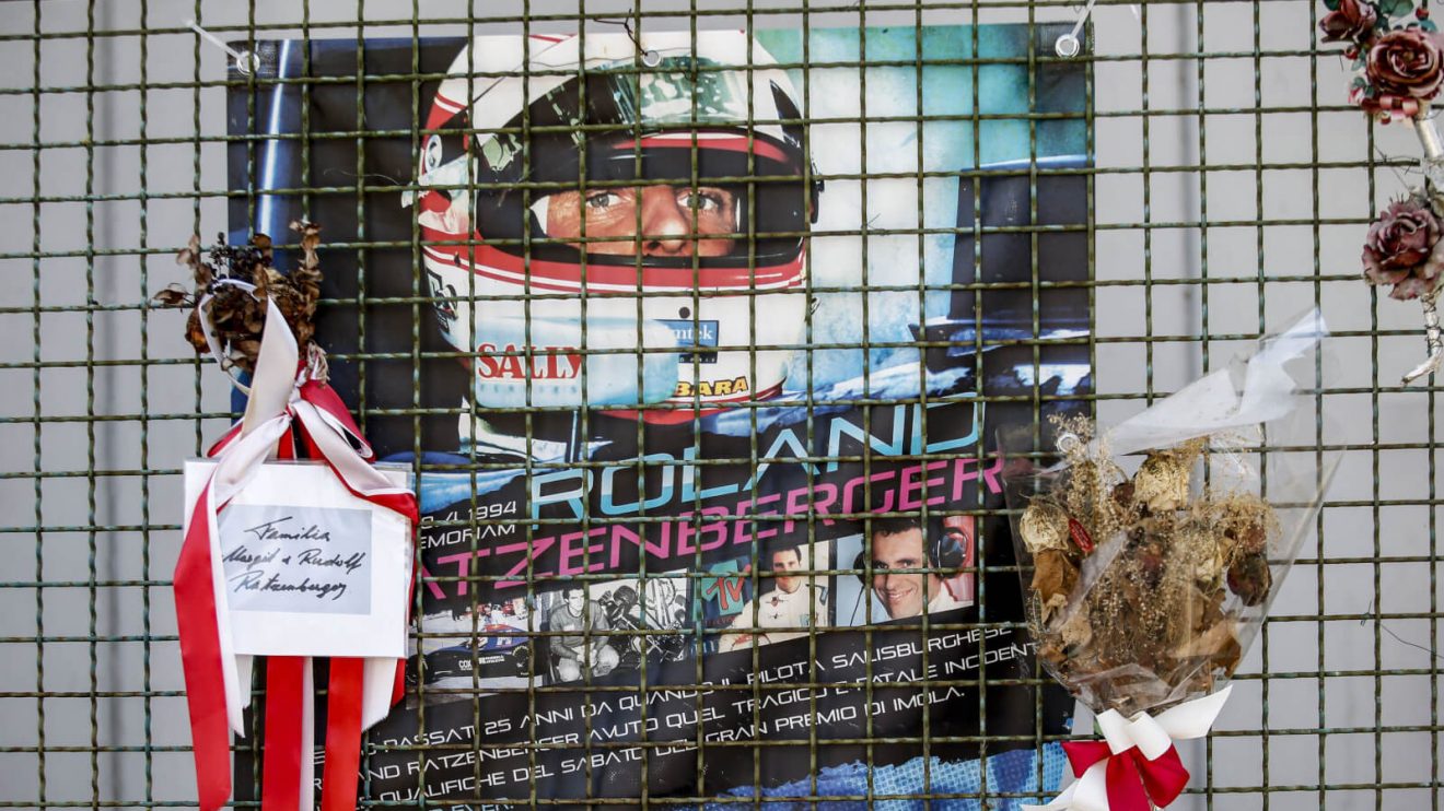 Roland Ratzenberger tributes-1