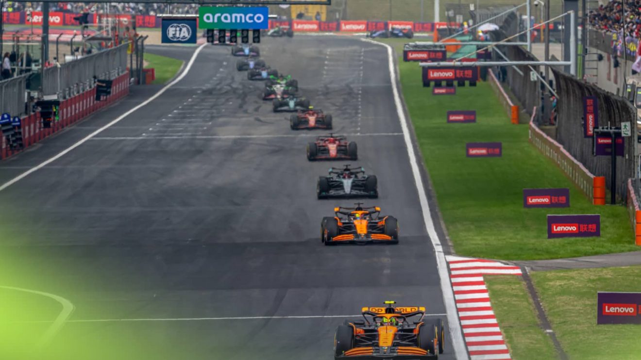 Lando Norris leads a train of cars at the 2024 Chinese Grand Prix