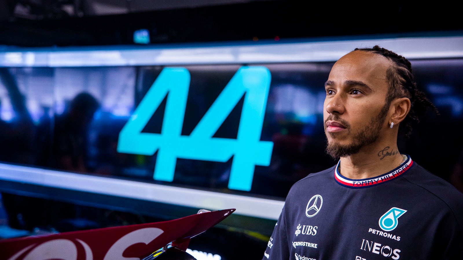 Lewis Hamilton 'has made himself a victim' with Mercedes W15 set-up experiments - Vimarsana News