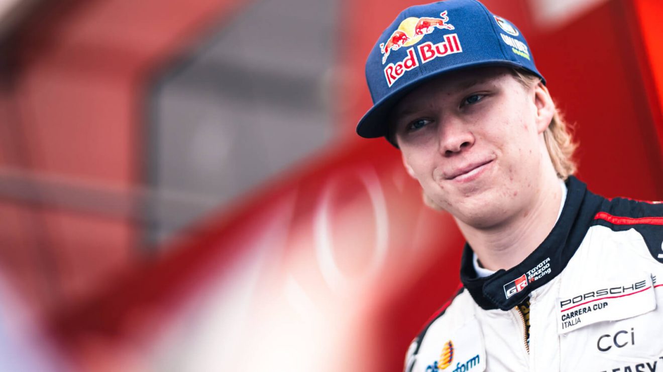 Red Bull conduct another private driver test with title-winning RB8 used