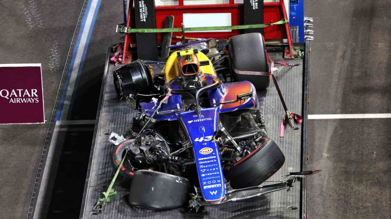 Franco Colapinto has his Williams recovered.