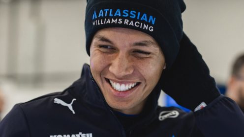 Alex Albon brushes off extra pressure suggestion after Carlos Sainz’s arrival