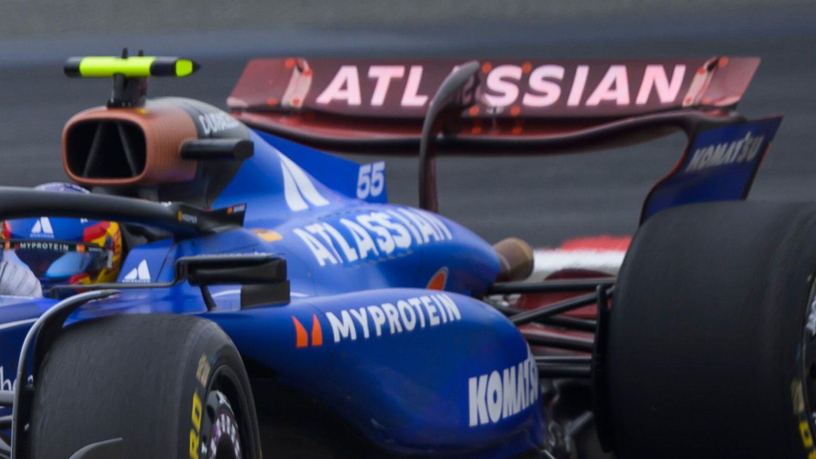 Williams FW47 flo-viz on rear wing