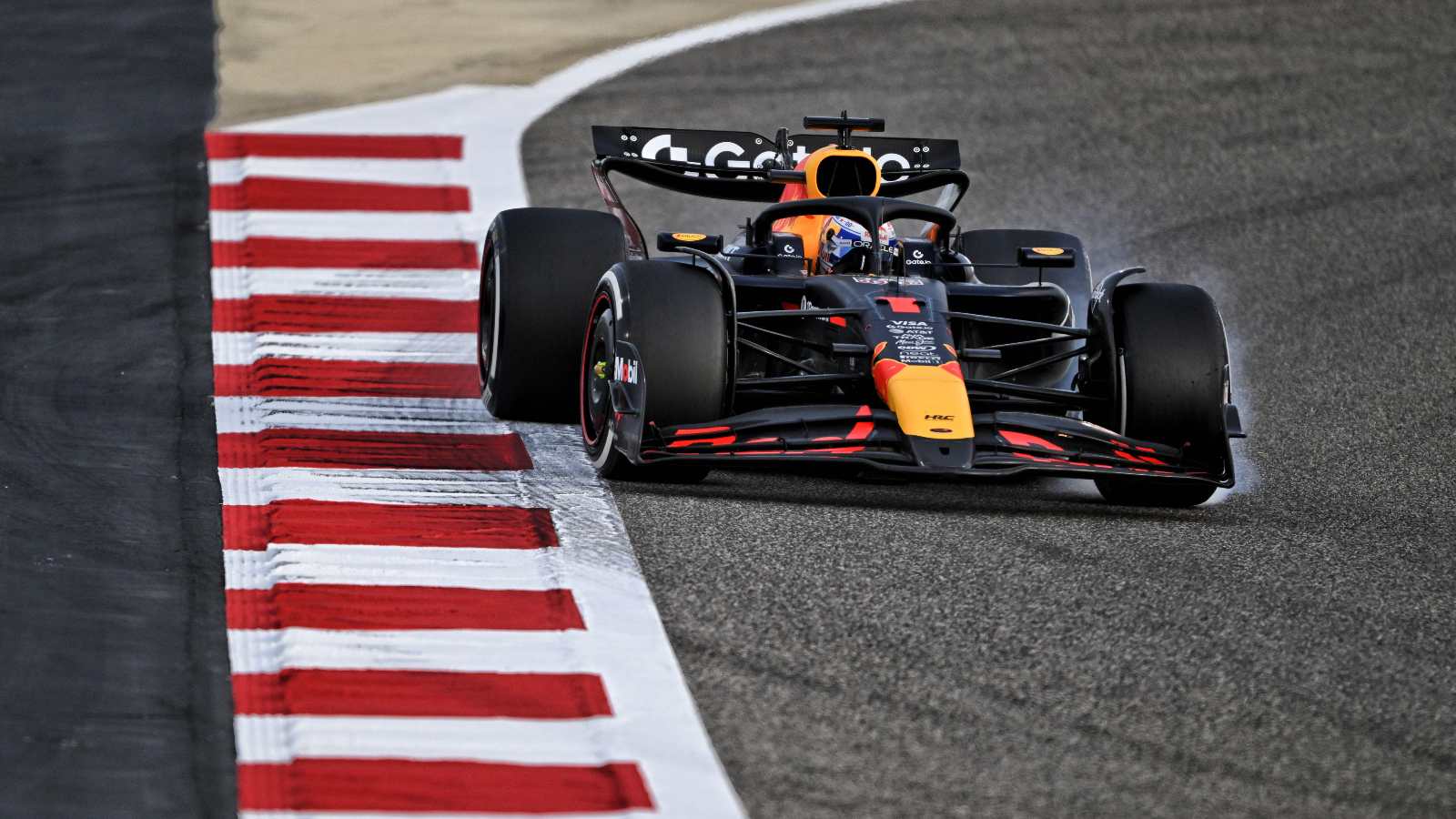 Red Bull Racing RB21 Bahrain pre-season testing PlanetF1