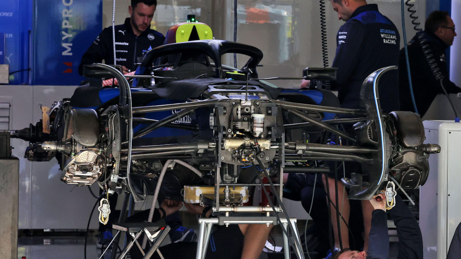 Williams FW47 prep