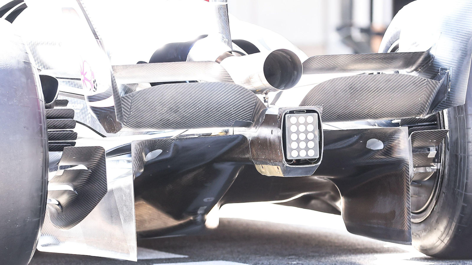 Aston Martin diffuser exposed as Alonso incident gifts rival