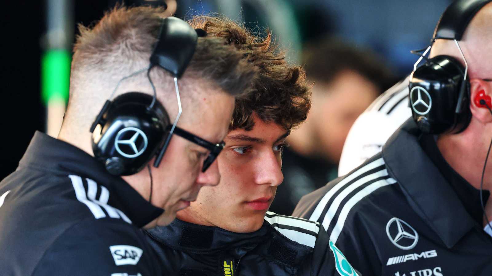 Kimi Antonelli Peter Bonnington Bono Mercedes Japanese GP Formula 1 PlanetF1