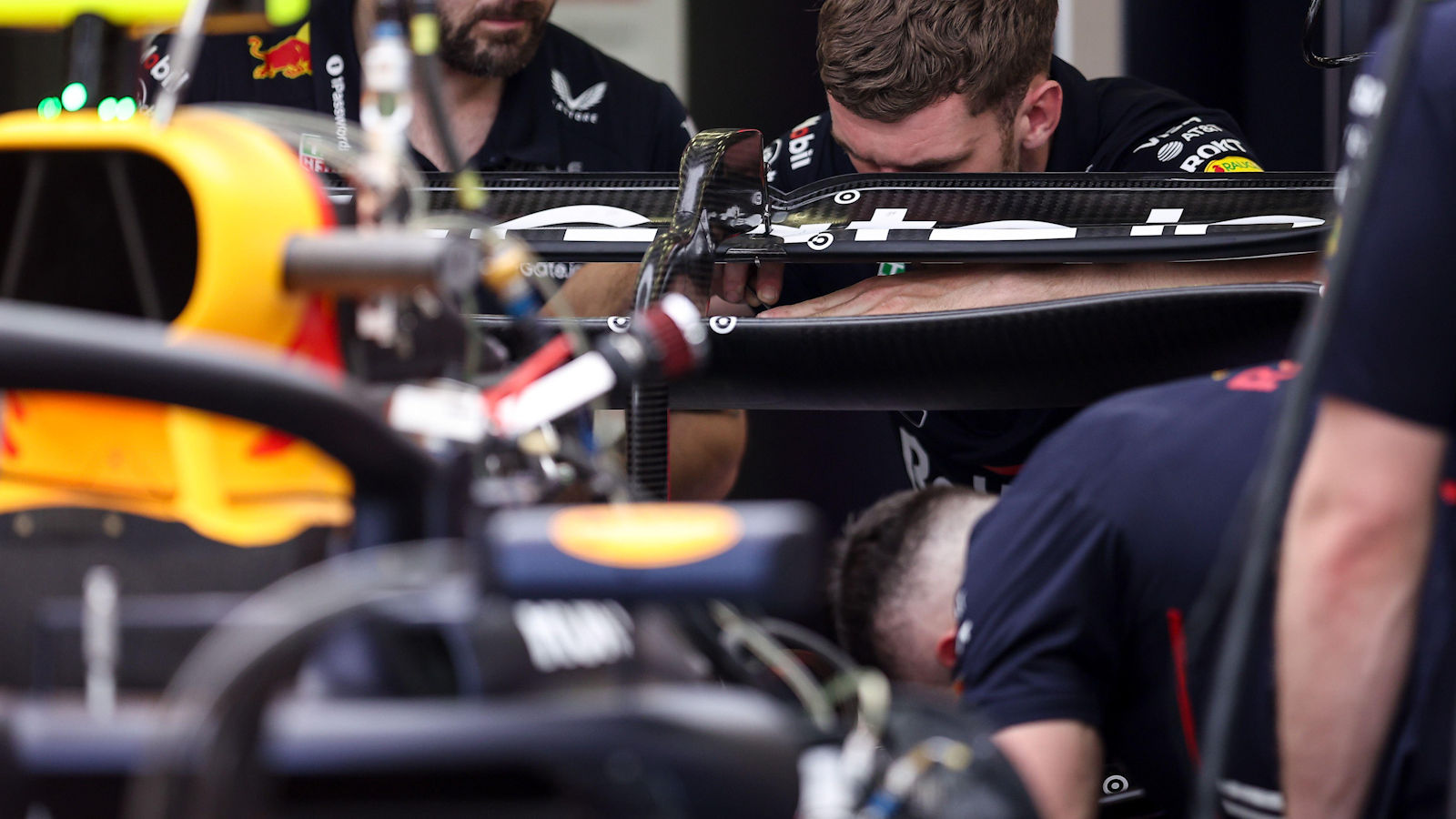 Red Bull RB21 rear wing