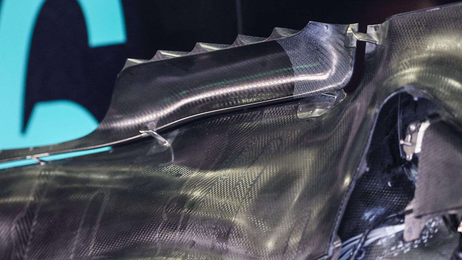 Mercedes W16 rear suspension