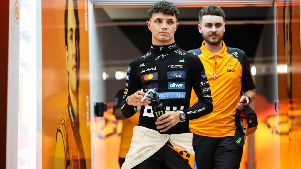 McLaren working with ‘extremely sensitive’ Lando Norris as upgrades split defines Friday