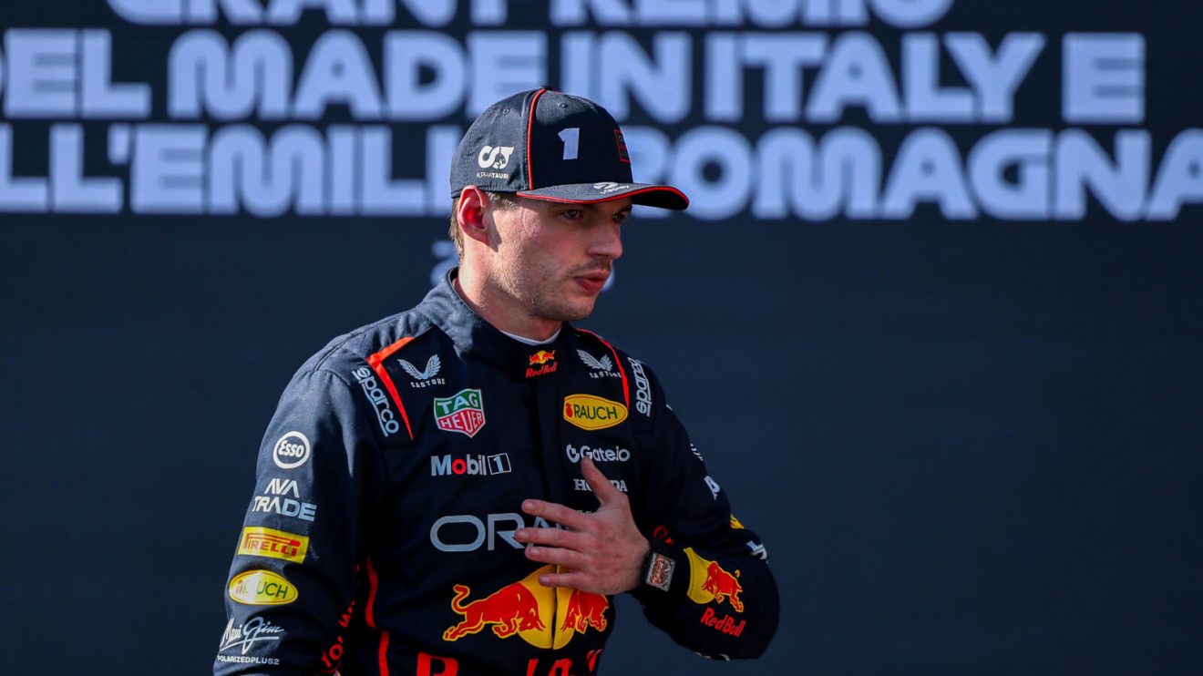 Max Verstappen, hand to chest
