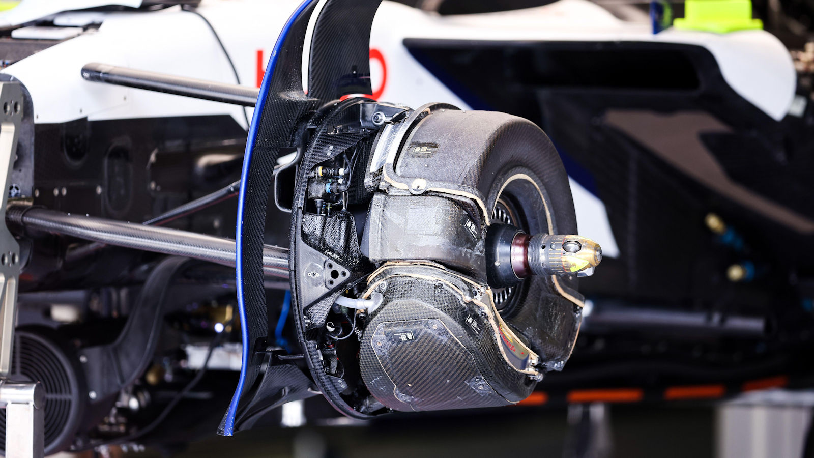 Racing Bulls VCARB02 front brake duct