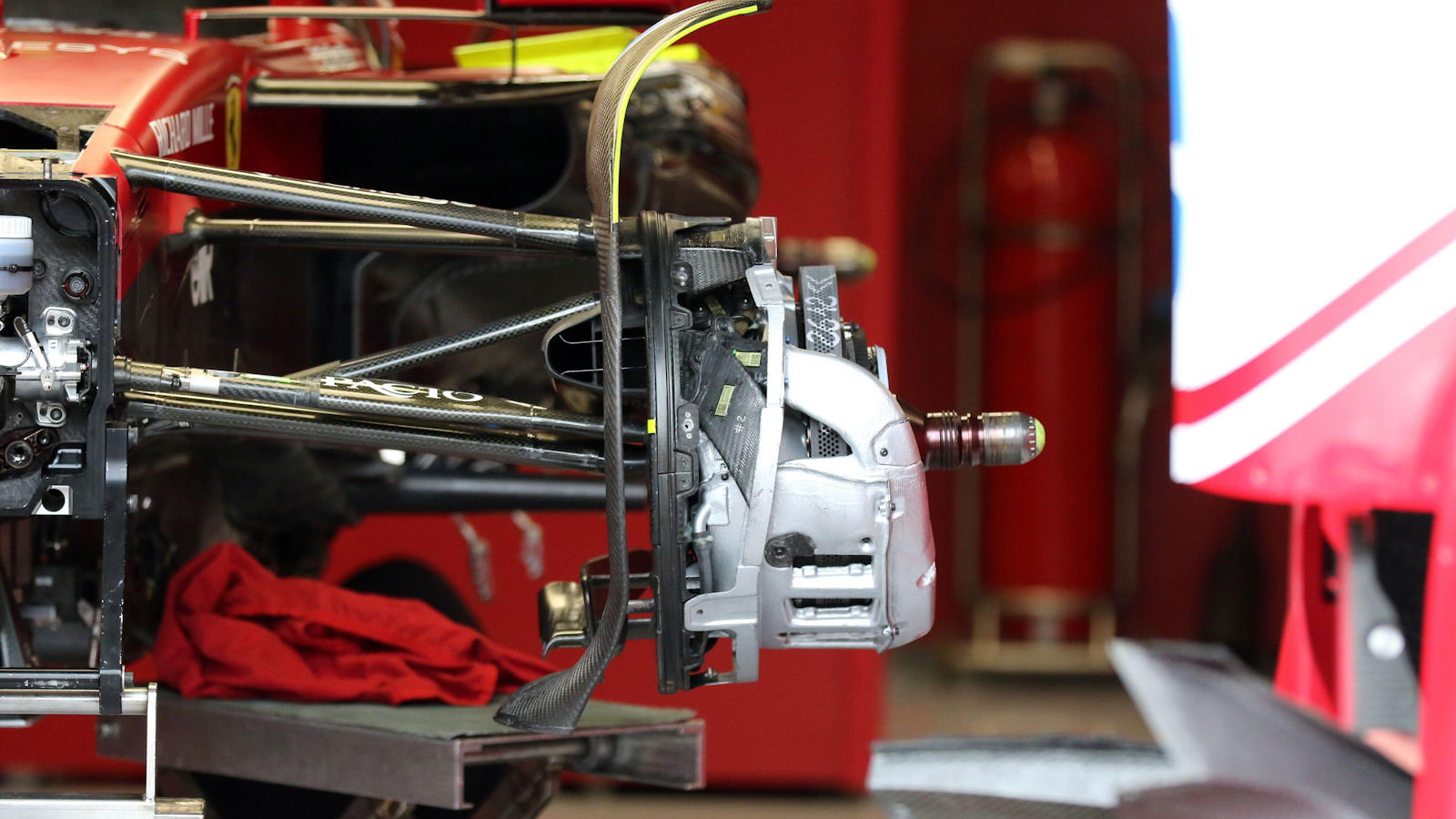 Передний тормозной узел Ferrari SF-25